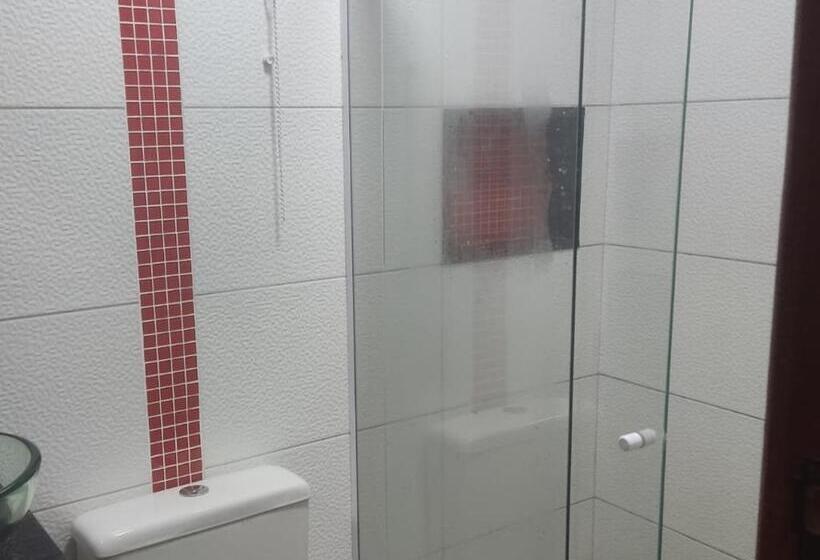 ペンション Suites Malibu