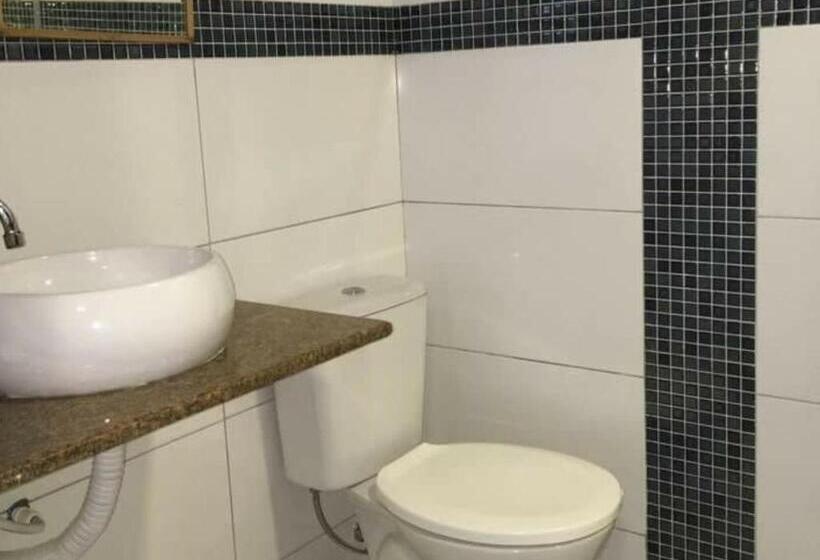 ペンション Suites Malibu