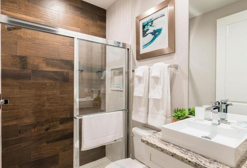 Summerville Vacation Resort