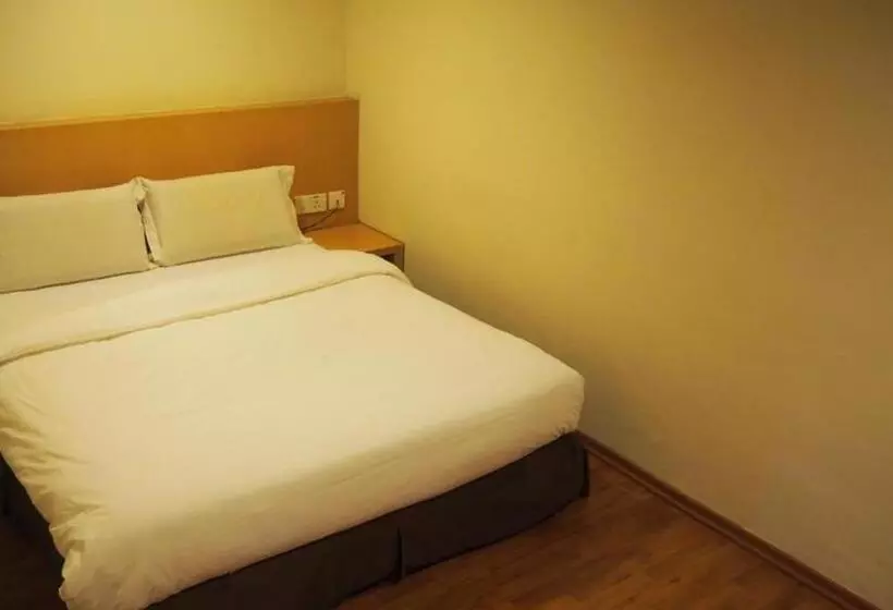 906 Hotel Melaka Raya