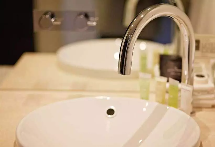 בית מלון כפרי Golden Pebble