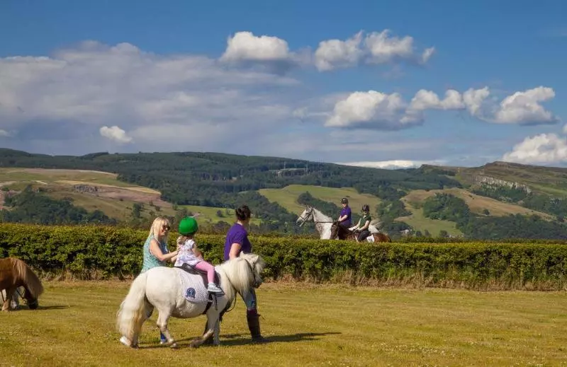 ホテル Ingliston Country Club