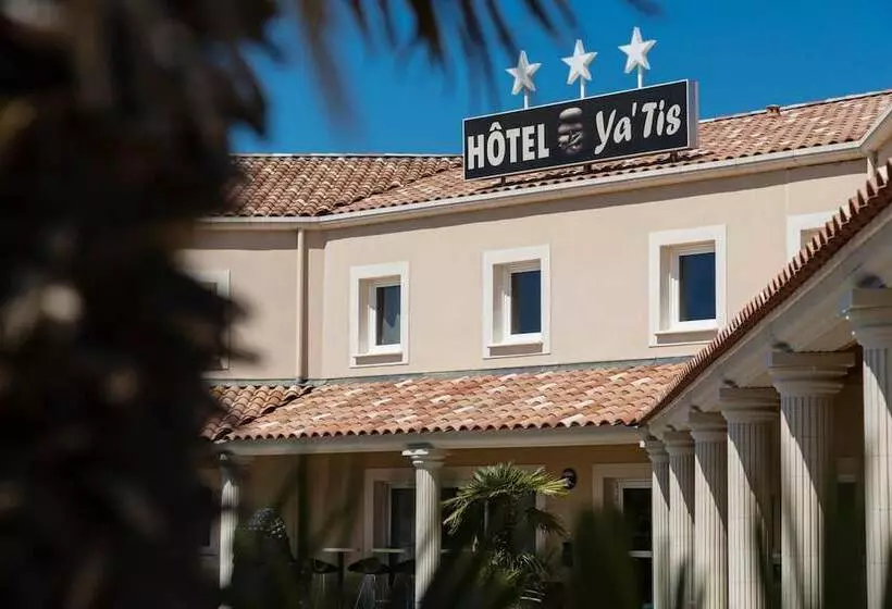 هتل Le Ya Tis