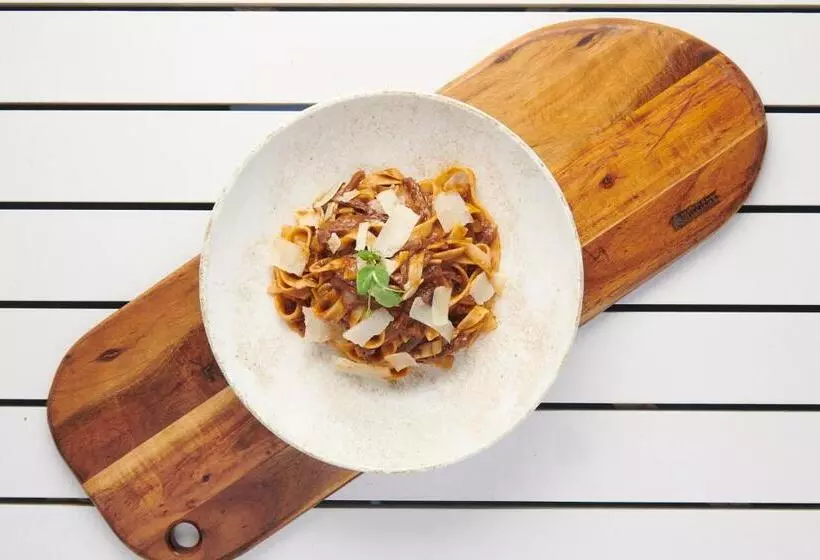 호텔 The Capital Empire