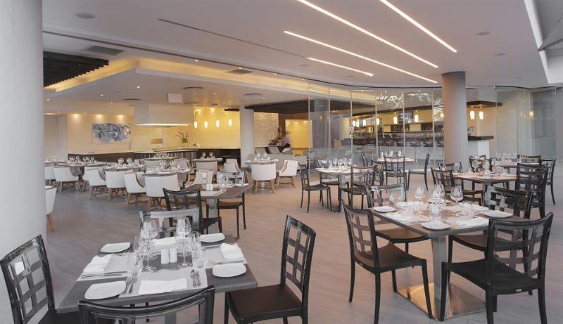 호텔 The Capital Empire