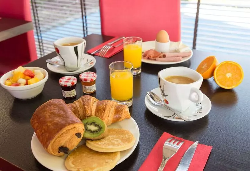 ホテル The Originals City, Hôtel Nîmes Costières, Ex Inter Hôtel