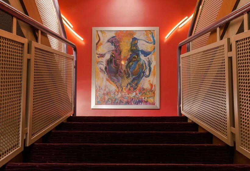 ホテル The Originals City, Hôtel Nîmes Costières, Ex Inter Hôtel