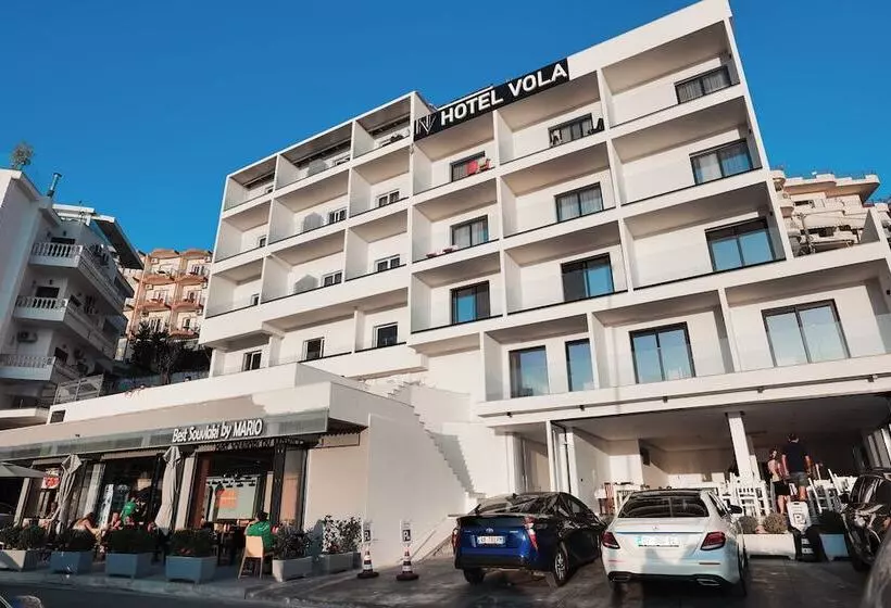 هتل Vola
