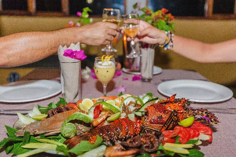 ホテル Waridi Beach Resort And Spa