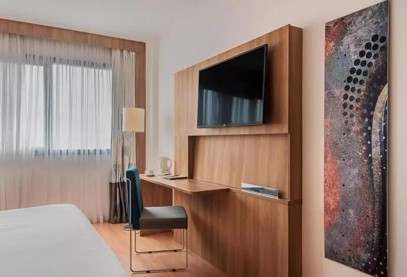 هتل Wyndham Salvador Hangar Aeroporto