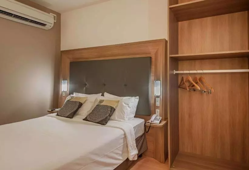 هتل Wyndham Salvador Hangar Aeroporto