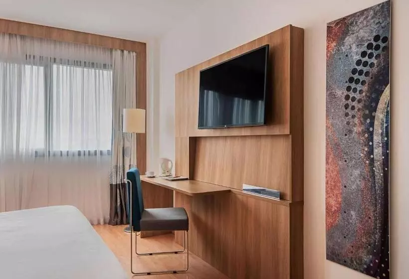 هتل Wyndham Salvador Hangar Aeroporto