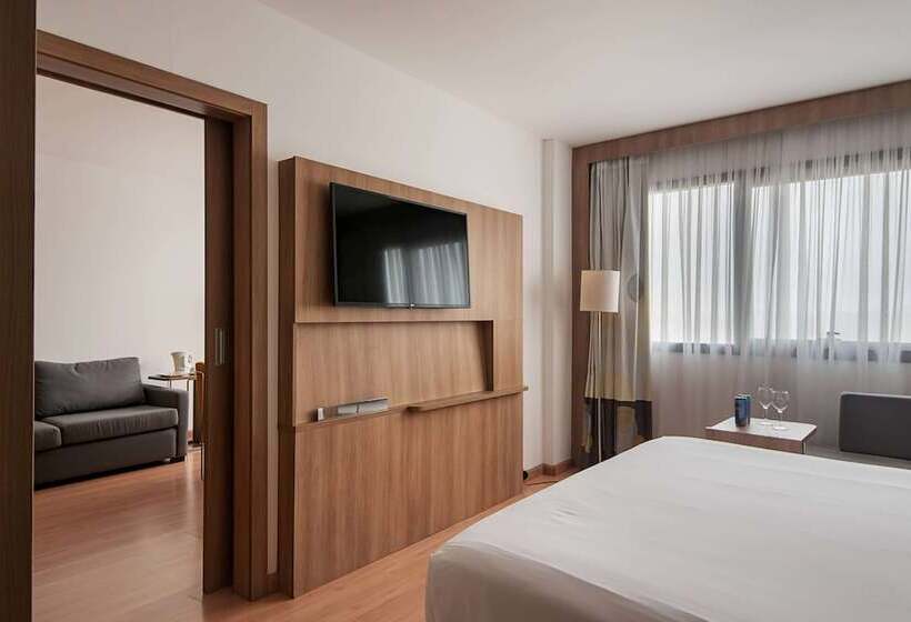 Отель Wyndham Salvador Hangar Aeroporto