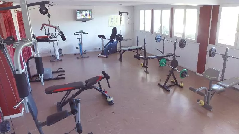 住所  Vvf Villages Sare