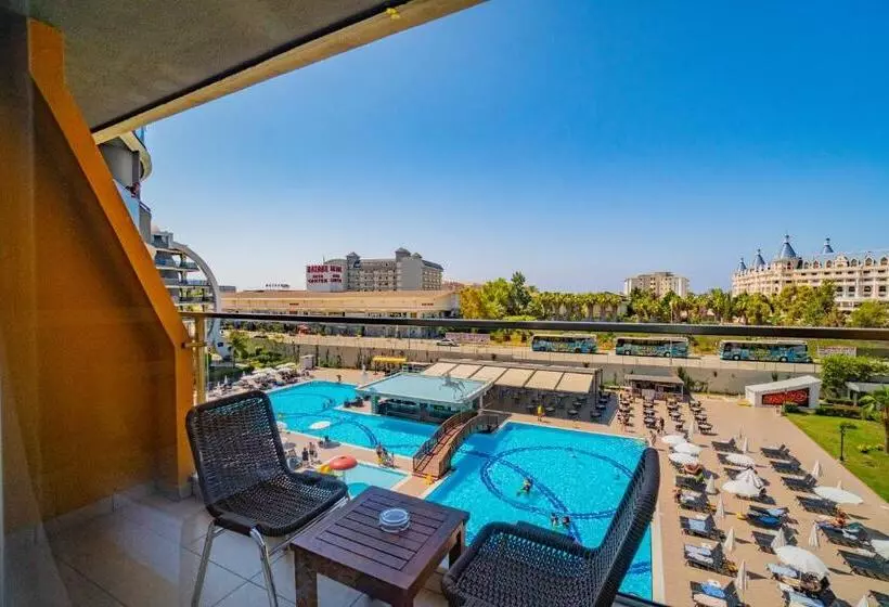 Senza The Inn Resort & Spa