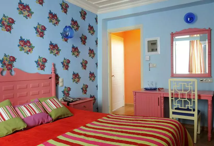 Chroma Design Hotel & Suites