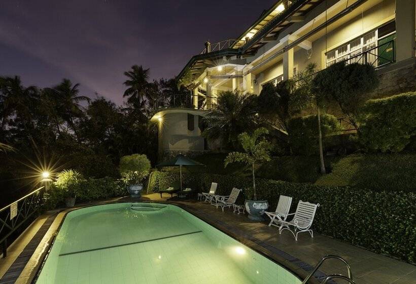 فندق The Albatross, Kandy