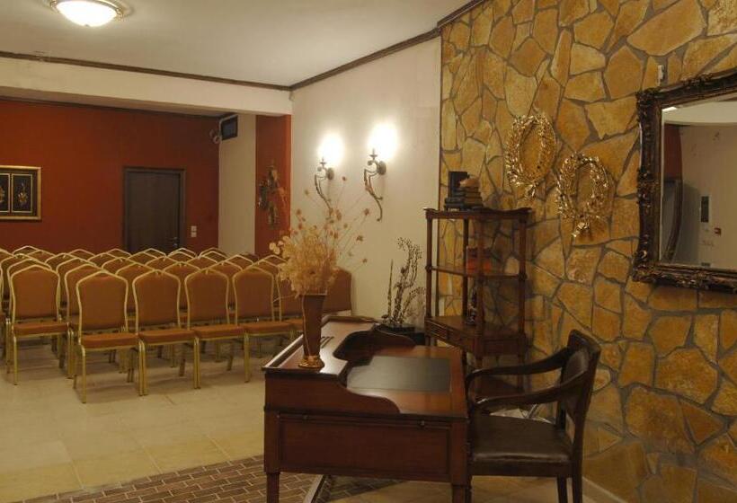 ホテル Atrion Highland