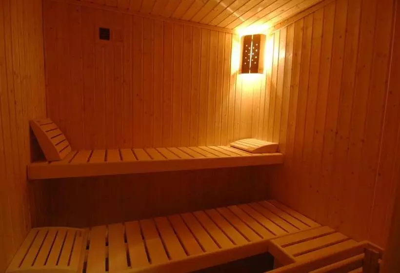 בית מלון כפרי Atrion Highland