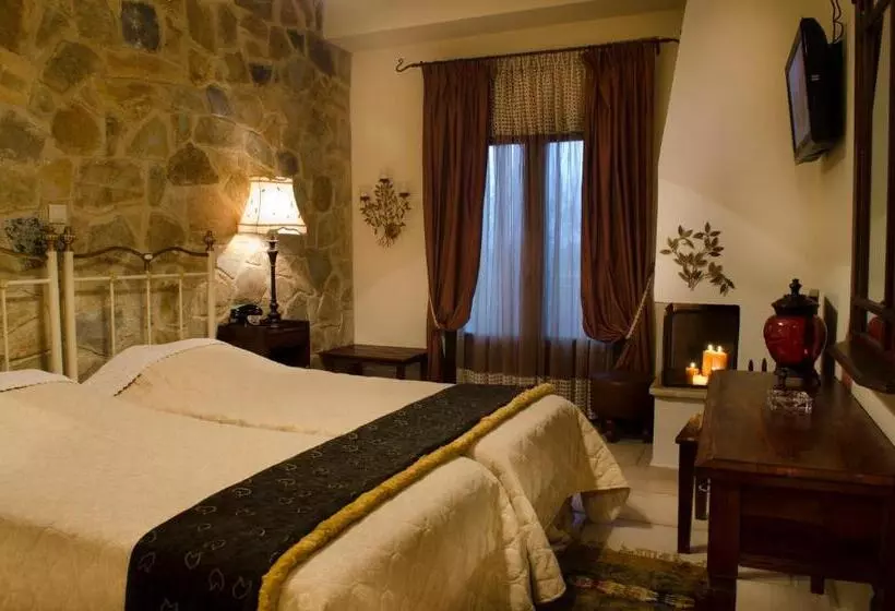 בית מלון כפרי Atrion Highland