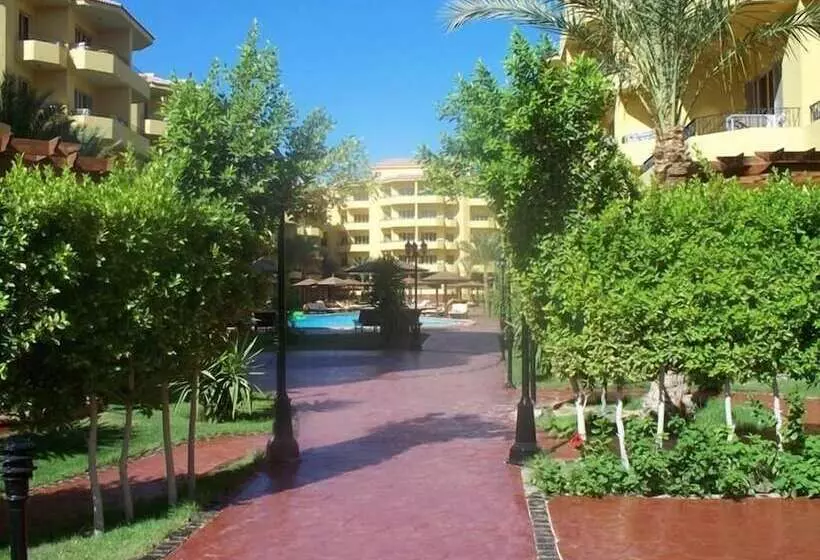 هتل British Resort Hurghada