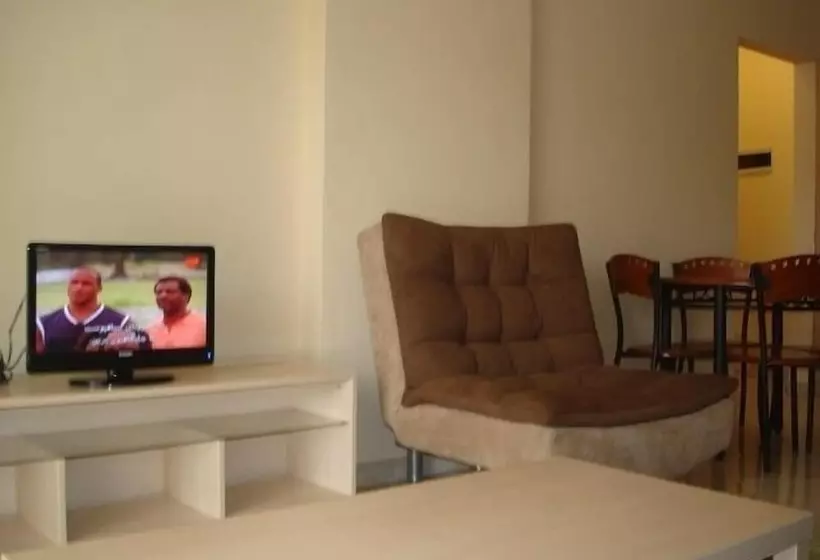 هتل British Resort Hurghada