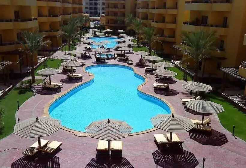 هتل British Resort Hurghada