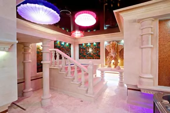 ホテル Grand  Classic