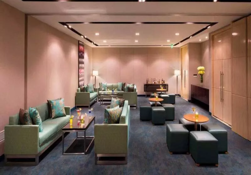ホテル Fairfield By Marriott Bengaluru Rajajinagar