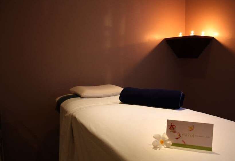 Flor De Mayo Boutique Hotel, Spa & Restaurant