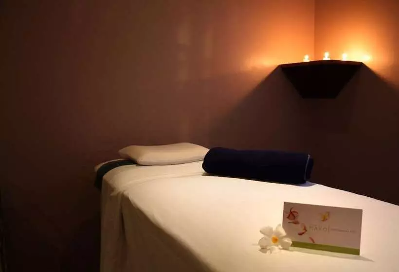 Flor De Mayo Boutique Hotel, Spa & Restaurant