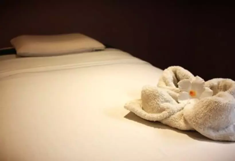 Flor De Mayo Boutique Hotel, Spa & Restaurant