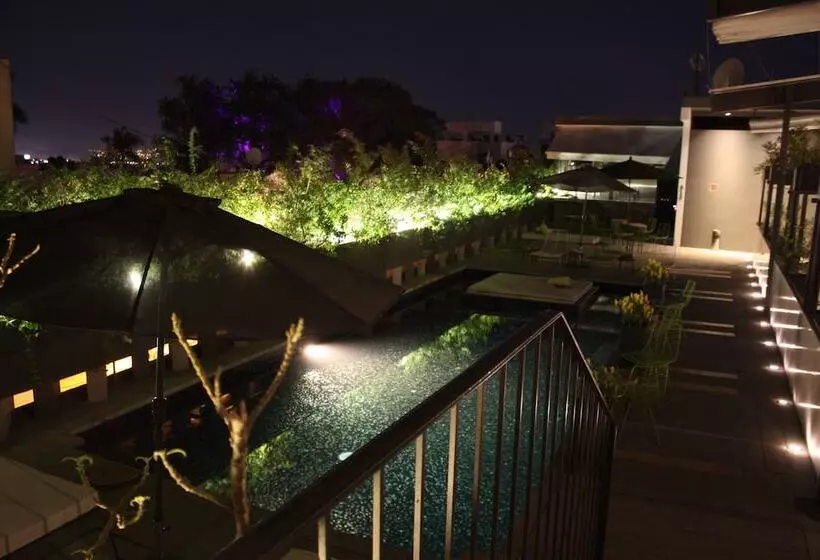 Flor De Mayo Boutique Hotel, Spa & Restaurant