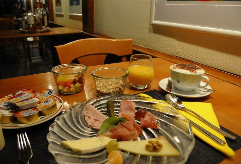 בית מלון כפרי Goldener Schlussel