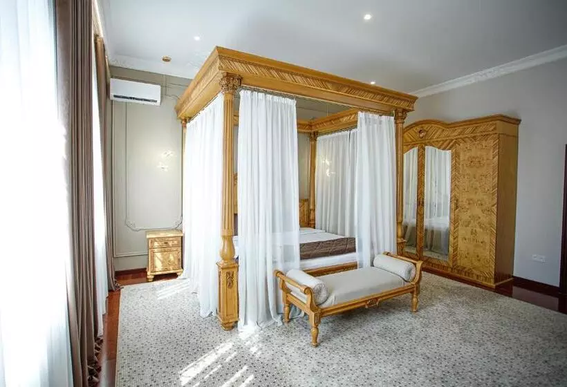 Hotel Ichan Qal A Premium Class