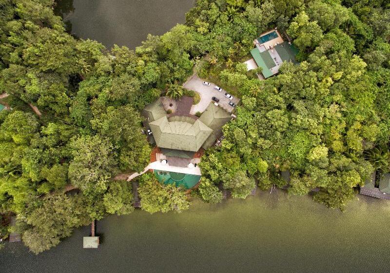 هتل Las Lagunas Boutique