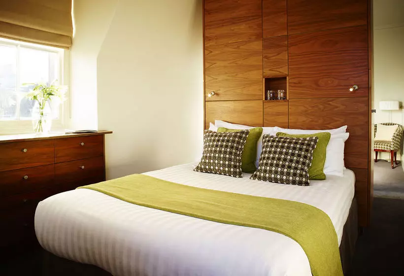 هتل Merchiston Residence