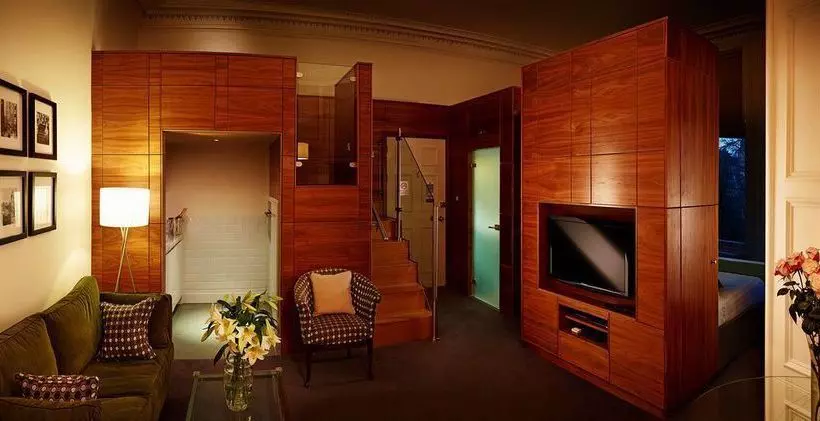 هتل Merchiston Residence