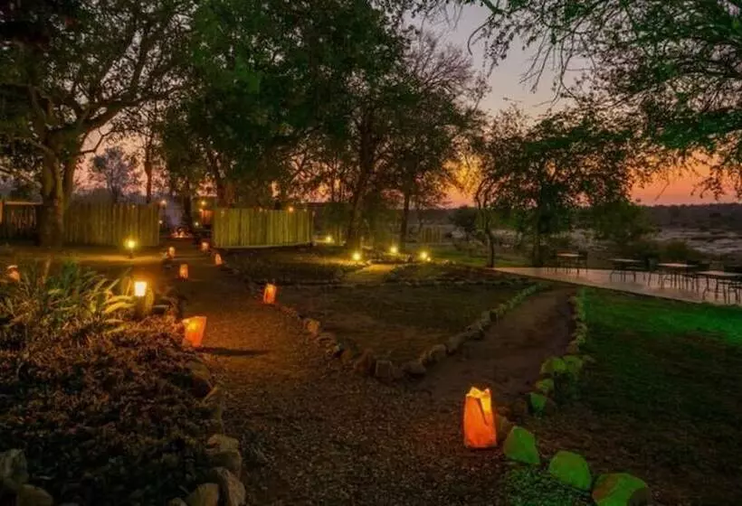 Отель Mjejane River Lodge