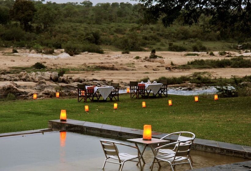 בית מלון כפרי Mjejane River Lodge