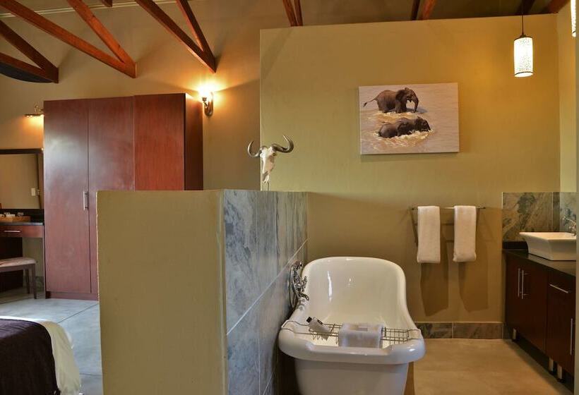 בית מלון כפרי Mjejane River Lodge