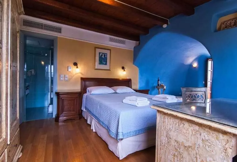 בית מלון כפרי Petropoulakis Tower