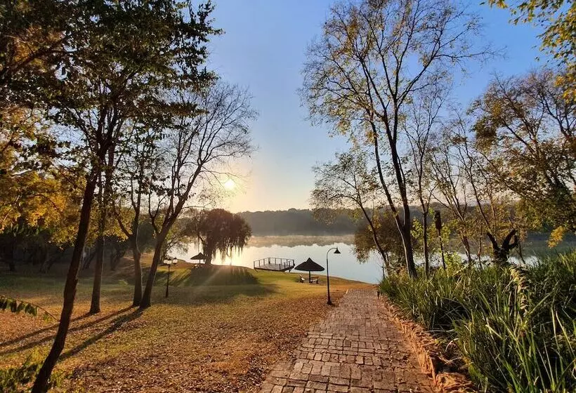 Premier Hotel Roodevalley