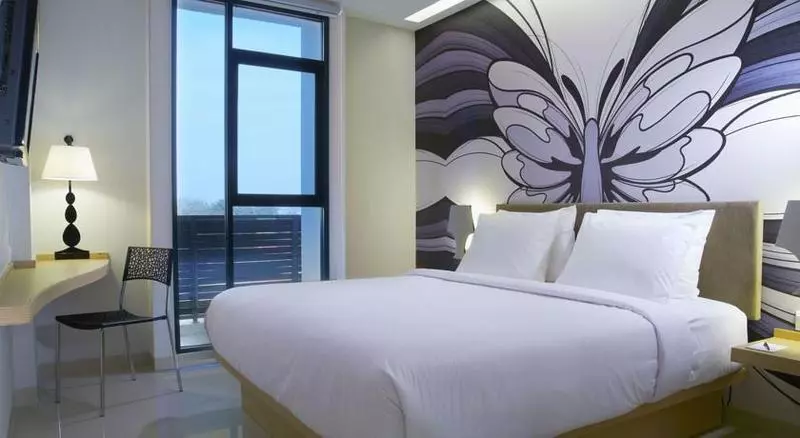 호텔 Regantris Surabaya