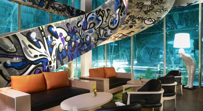 호텔 Regantris  Surabaya