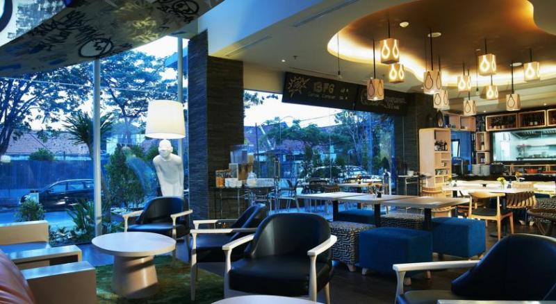 호텔 Regantris  Surabaya