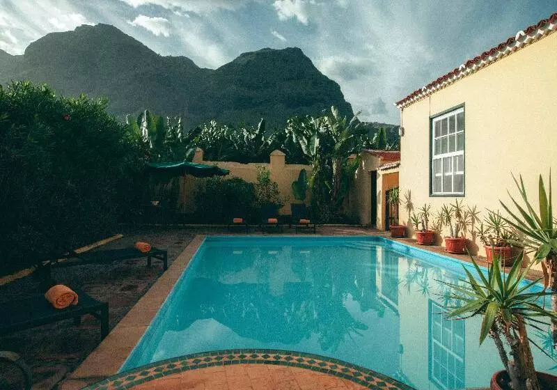 Сельский отель Rural La Casa Amarilla