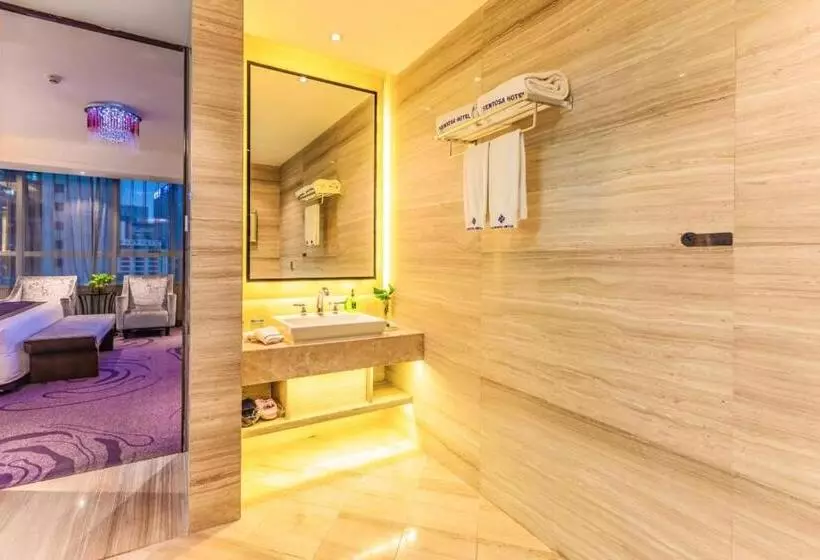 Sentosa Hotel Shenzhen Feicui Branch, Enjoy Tropical Swimming Pools And High Class Fitness Club