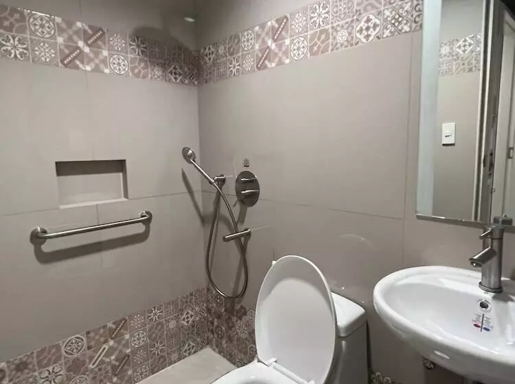 ホテル Sogo Edsa Trinoma