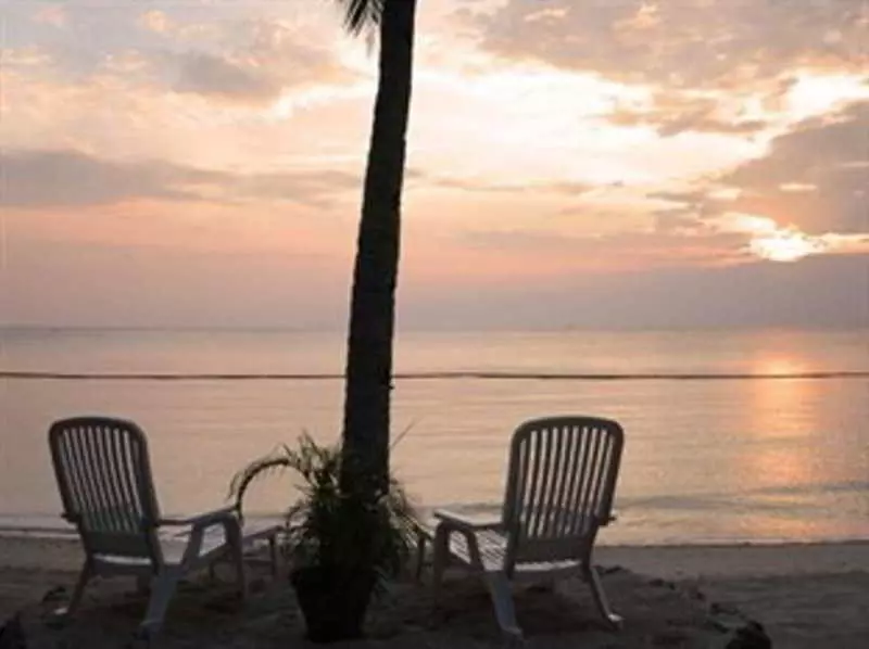 هتل Tiki Beach Resort